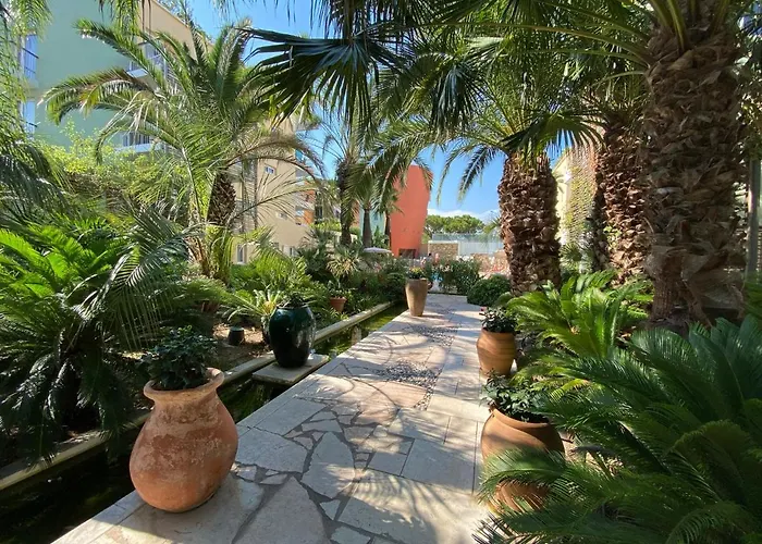 06l - Port Prestige - 4 Pers - Pool - Private Parking Apartment Antibes